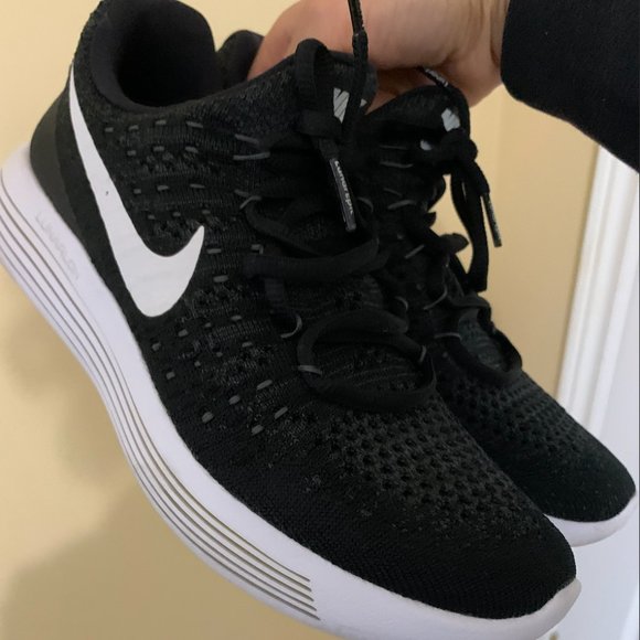 Nike Lunarepic Low Flyknit 2 GS (worn once) - Picture 1 of 2